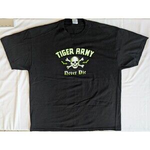 Vintage Tiger Army "Never Die" Skull Bats Black T-Shirt XL
